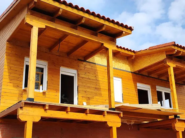 casa color castano almendra teja ceramica